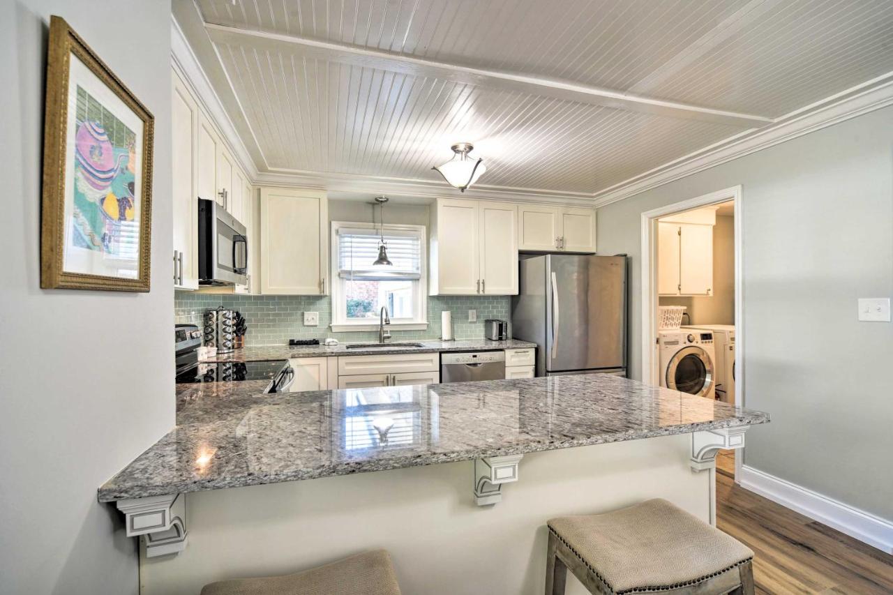 Charming House With Patio, 3 Half Mi To Beach! 찰스턴 외부 사진